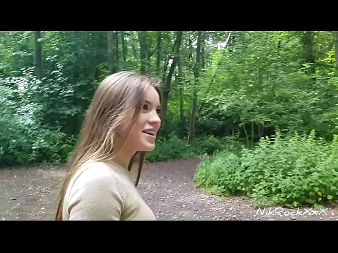 ❤️ Ehdotin Evelinalle, että panisimme julkisella paikalla! Hän suostui. Sitten panin häntä perseeseen ja spermasin hänen suuhunsa. Sitten hän pissasi itseensä. ☑ Porno at us ﹏