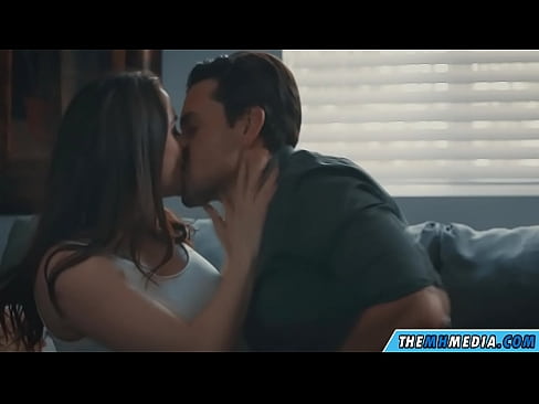 ❤️ Romanttista seksiä hyvän povisen äidin kanssa ☑ Porno at us ﹏